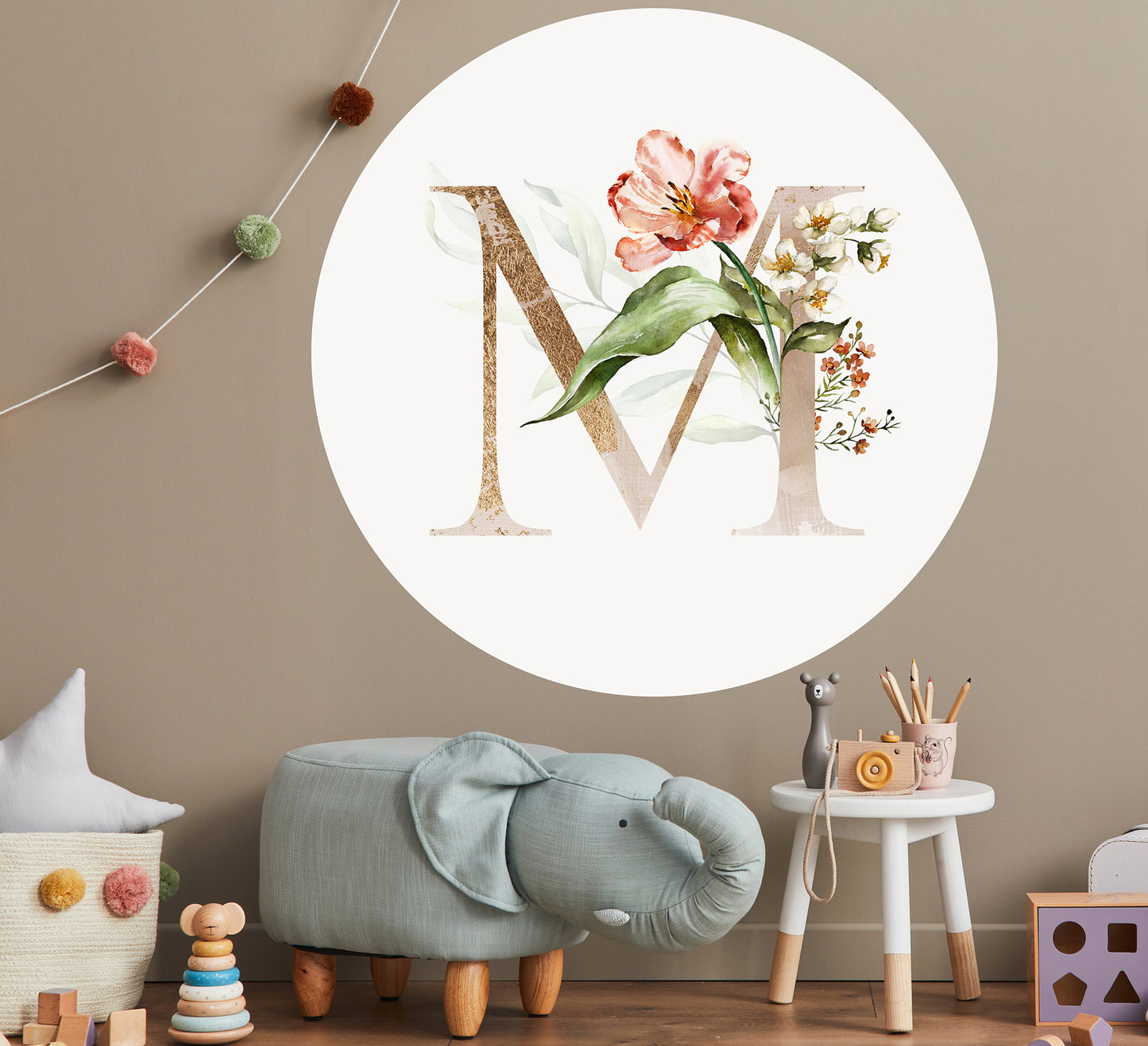 Mural Letra con flores - A